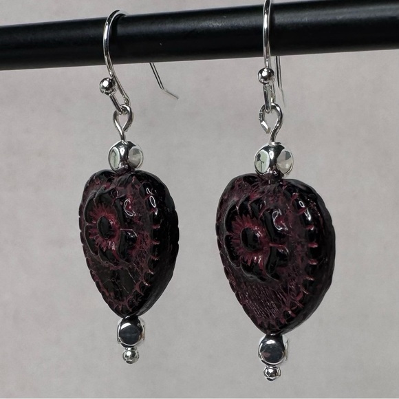 HAND CRAFTED Czech Glass Victorian Heart Earrings Purple & Silver 1 1/2” NWT - Picture 3 of 14